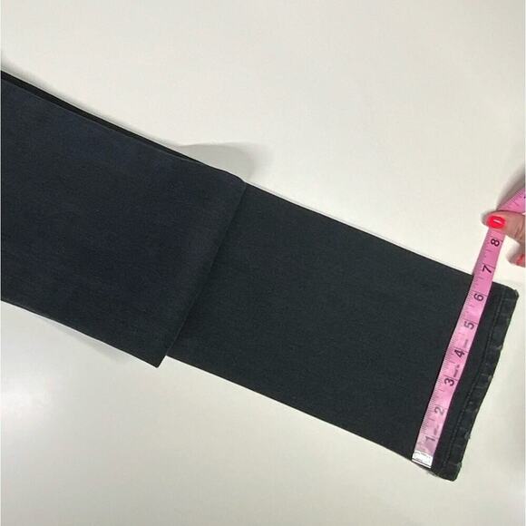 EUC | BLANKNYC | Skinny Jeans | Black Wash | Size 25 - Picture 12 of 12